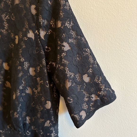 BCBG lace romper - Picture 10 of 16